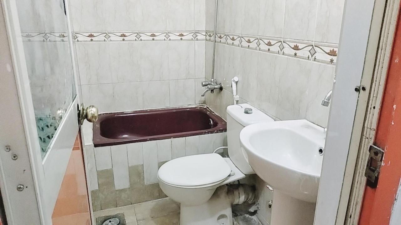 Family Apartment - Next To Abdeen Palace And Museum El El Cairo Exterior foto