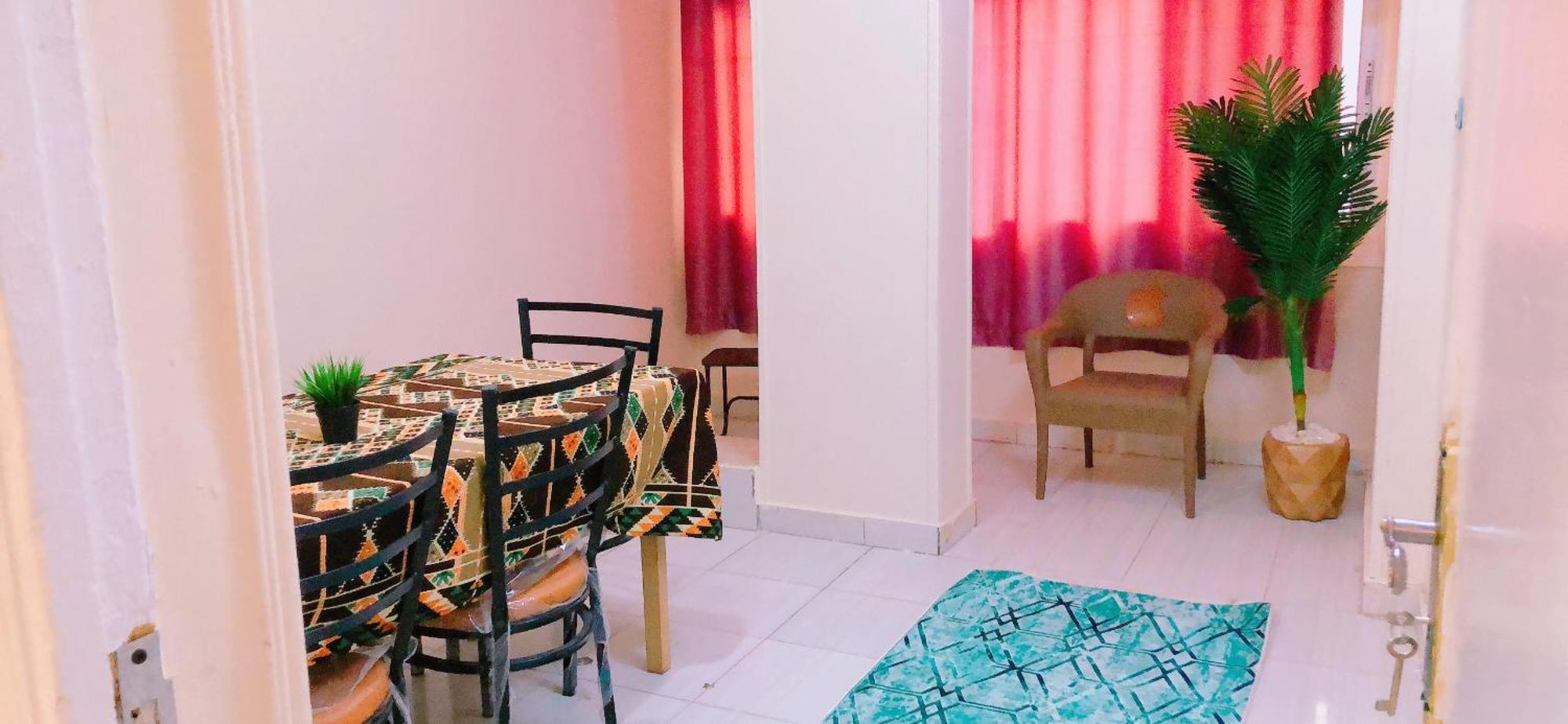 Family Apartment - Next To Abdeen Palace And Museum El El Cairo Exterior foto